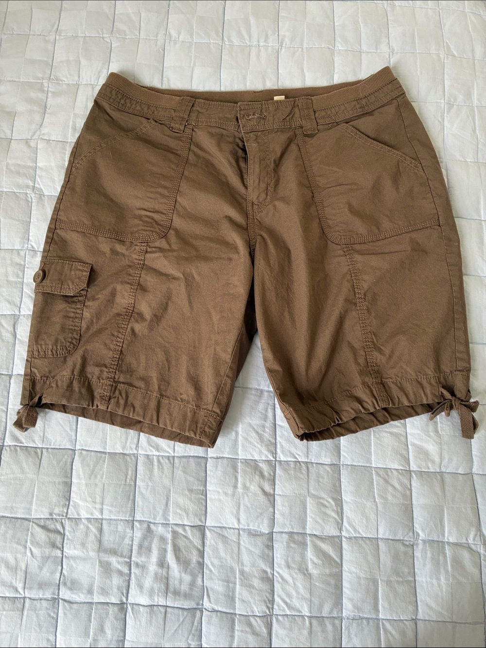St. John's Bay Brown Women's Cargo Bermudas